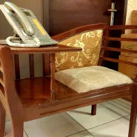 میز تلفن سالم به همراه گوشی