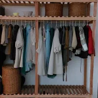 رگال|جاکفشی، کمد، دراور|اصفهان, جنیران (لادان)|دیوار