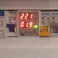 برقکار جهت نصب محافظ برق و محافظ جان|خدمات پیشه و مهارت|شیراز, شهرک گلستان|دیوار