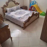 تخت دونفره کارکرده