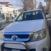 تویوتا هایلوکس دو کابین 2010 کوتاه