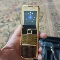 نوکیا 8800 گولد