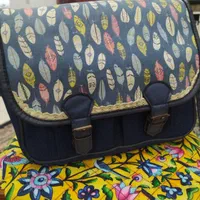 کیف های در حد نو|کیف، کفش، کمربند|رشت, لاکانی|دیوار