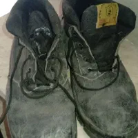 کفش کار|کیف، کفش، کمربند|رباط‌کریم, الارد|دیوار