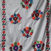 پرده سنتی دست دوز