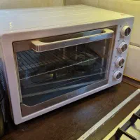 فر برقی و هواپز بسیار سالم و تمیز