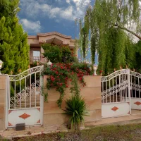 ویلا دوبلکس نما سنگ SرSبز 300 متری مشجر