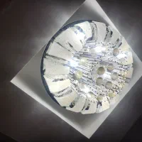 لوستر|لوستر و چراغ آویز|قم, میرزائیه|دیوار