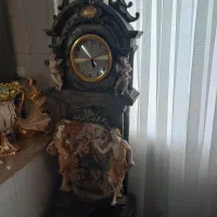 ساعت ایستاده