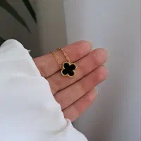 بدلیجات ، گردنبند، دستبند گوشواره