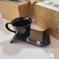 فروش فنجان نعلبکی مشکی براق