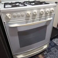 اجاق گاز فر دار تکنو ۴ شعله