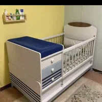 تخت از نوزادی تا نوجوان