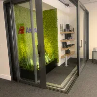 استادکارماهرونیمه ماهروساده پنجره الومینیومی upvc