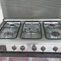 اجاق گاز 5 شعله فردار استیل تمیز و سالم