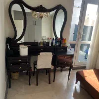 تخت خواب با میز آرایشی