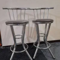 دو عدد صندلی سالم و تمیز