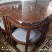 میز ناهارخوری