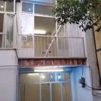 حیاط در بستی دو طبقه|اجارهٔ خانه و ویلا|تهران, بیسیم|دیوار