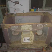 وسائل نوزاد مثل پارک بازی،کیف حمل نوزاد،پتو