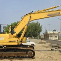 بیل 220 کوماتسو با شرایط کار
