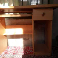 میز کامپیوتر