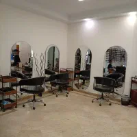 اجاره میز ناخن