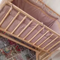 گهواره چوبی اصل|اسباب و اثاث بچه|اردبیل, |دیوار