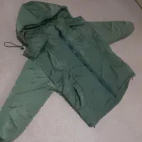 کاپشن بسیار تمیز و در حد نو