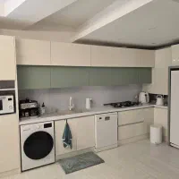 رهن آپارتمان طبقه اول منطقه رز