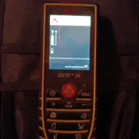 متر لیزری لایکا D5