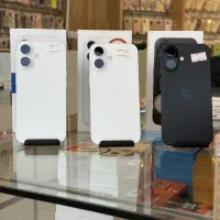 ایفون 16نرمال درحد نو