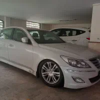 فروش خودرو هیوندای جنسیس ۲۰۱۲