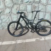 دوچرخه اسکات جاینت کیوب مریدا کورسی دانهیل