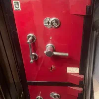 گاوصندوق دوطبقه