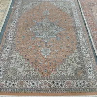 ۲ تخته قالیچه ۲۲۵. در۱۵۰  ۷۰۰ شانه