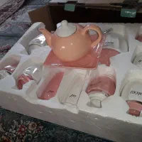 یه دست پا سماوری‌ با قوری  نو|ظروف سرو و پذیرایی|بروجرد, |دیوار