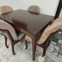 میز غذاخوری ۴نفره بدون خط و خش