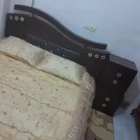 تخت ۲نفره بدون تشک میفروشم