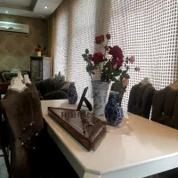 میز غذاخوری هشت نفره