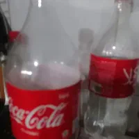 بطری خالی نوشابه