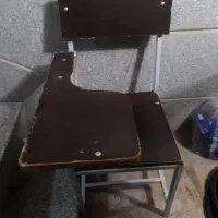 صندلی آزمون دانشجویی