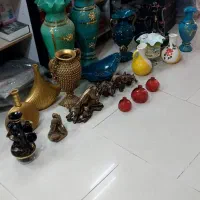 گلدانهای شیشه ای زیبا و مجسمه و دکوری