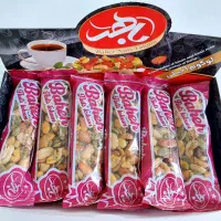 چندنفرخانم جهت همکاری در کارگاه تولید سوغات|استخدام خدمات فروشگاه و رستوران|تبریز, |دیوار