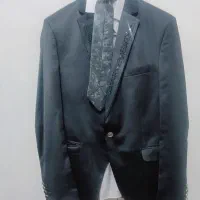 دو دست کت و شلوار دامادی نوسایز۵۰ویک کت تک سایز۵۲