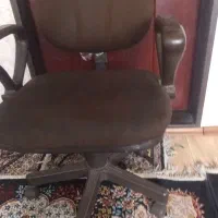 صندلی چرخدار گردان