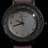 یک عدد ساعت زنانه اگلیلی