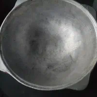 ظرف قدیمی قدمت دار پاتیل سنگین قدمت بالای ۹۰سال