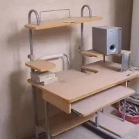 میز کامپیوتر