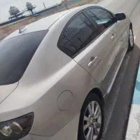 مزدا ۳ نقره ای ۸۷